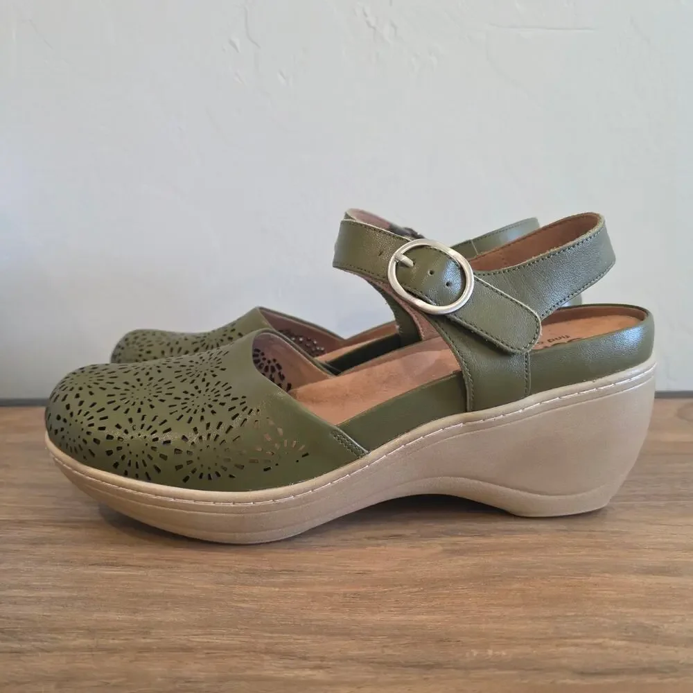 SoftWalk Mabelle Perf Olive Green Leather Laser Cut Wedge Clog Sandals Size 10M